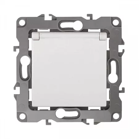 Механизм розетки 1-м СП Эра12 12-1193576 2103-01 16А IP20 16AX 250В 2P+E Schuko защ. шторки с крышкой бел.Эра Б0014693  на сайте Стройсервис
