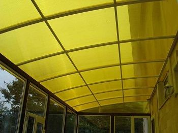 Сотовый поликарбонат желтый 6мм*2100*6000 ULTRAMARIN  