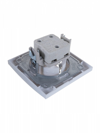 Розетка 1-м СП Бриллиант 16А IP20 с/з бел. 7947625 UNIVersal