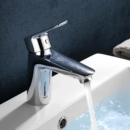 Смеситель для умывальника VIBE VIBSB00i01 IDDIS