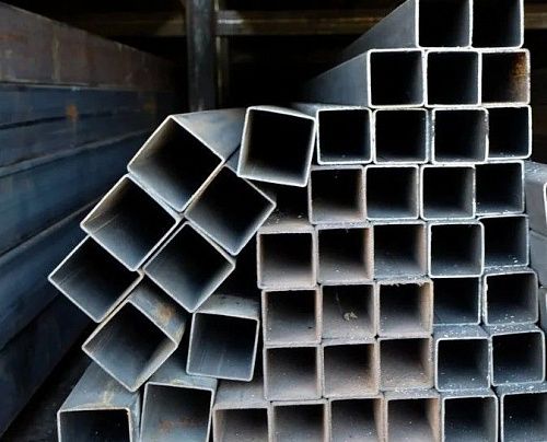 Профили стальные гнутые замкнутые сварные квадратные для строительных конструкций, г/к 70х70х5,0 ГОСТ 30245 ст.1сп/пс-ст.3сп/пс, 12м на сайте Стройсервис
