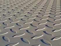 Лист Рифл 6,0*1500*6000 чечевица ст3пс/сп М2            на сайте Стройсервис
