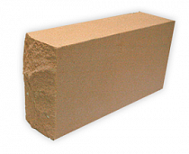 Кирпич одинарный лицевой рустированный тычковый "Жёлтый"М-200 Каменск-Уральский на сайте Стройсервис
